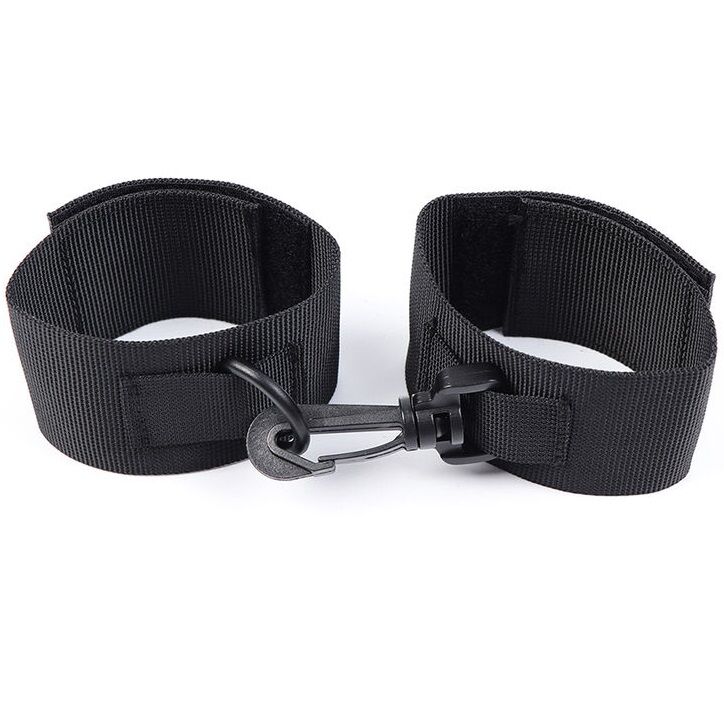 OHMAMA FETISH ESPOSAS MUÑECAS NYLON Ohmama Fetish-Manette in Nylon per Polsi · Bondage & Manette