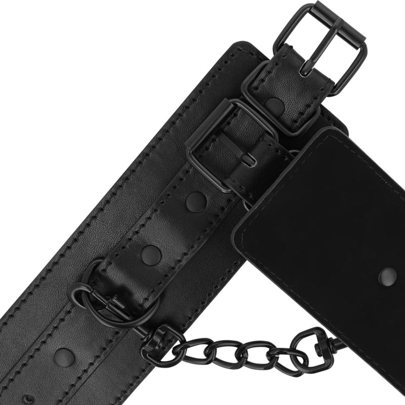 Intense Fetish-Manette in Pelle Vegana 2 Intense Fetish-Manette in Pelle Vegana · Bondage & Manette (imaginea 2)
