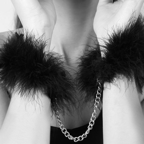 Bijoux Indiscrets-Za Za Zu Manette con Pene 4 Bijoux Indiscrets-Za Za Zu Manette con Pene · Bondage & Manette (immagine 4)