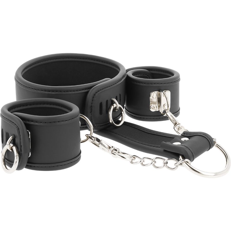 Fetish Submissive Bondage-Collana e manette in pelle vegana 1 Fetish Submissive Bondage-Collana e manette in pelle vegana · Bondage & Manette