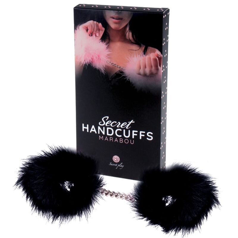 Secretplay 100% Fetish-Black Wives Manette con Pene Nero-Metallo 1 Secretplay 100% Fetish-Black Wives Manette con Pene Nero-Metallo · Bondage & Manette