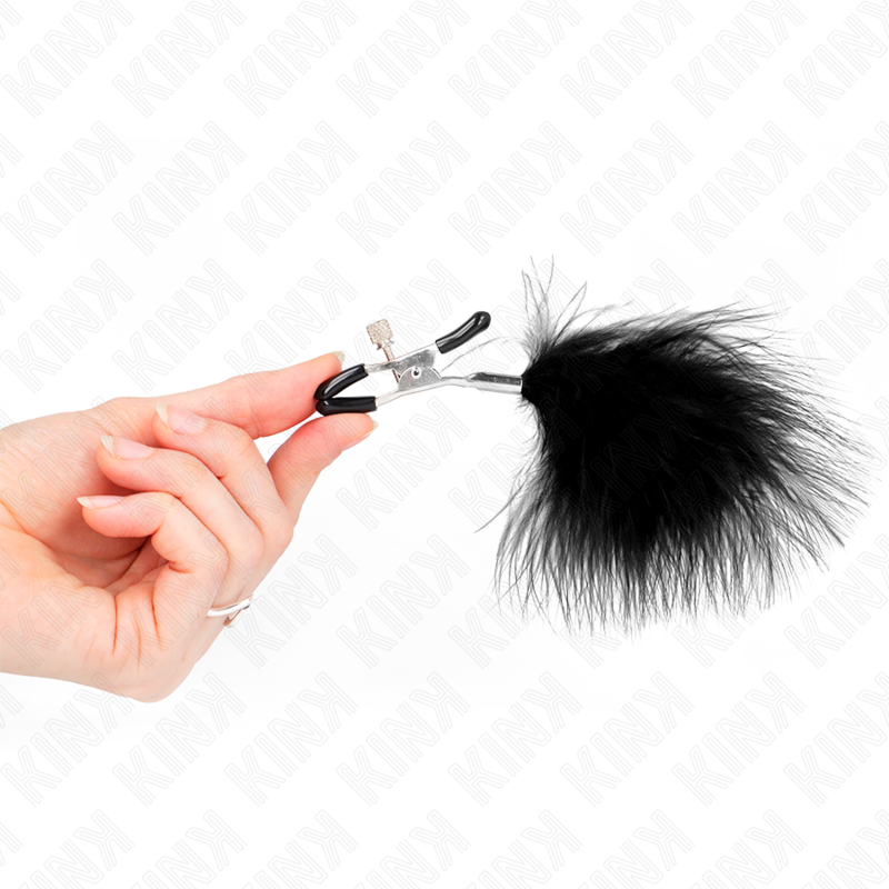 Kink Nipple Grip-Pinza per capezzoli con penna Nero 7 cm-Metal 3 Kink Nipple Grip-Pinza per capezzoli con penna Nero 7 cm-Metal · Accessori BDSM (imaginea 3)