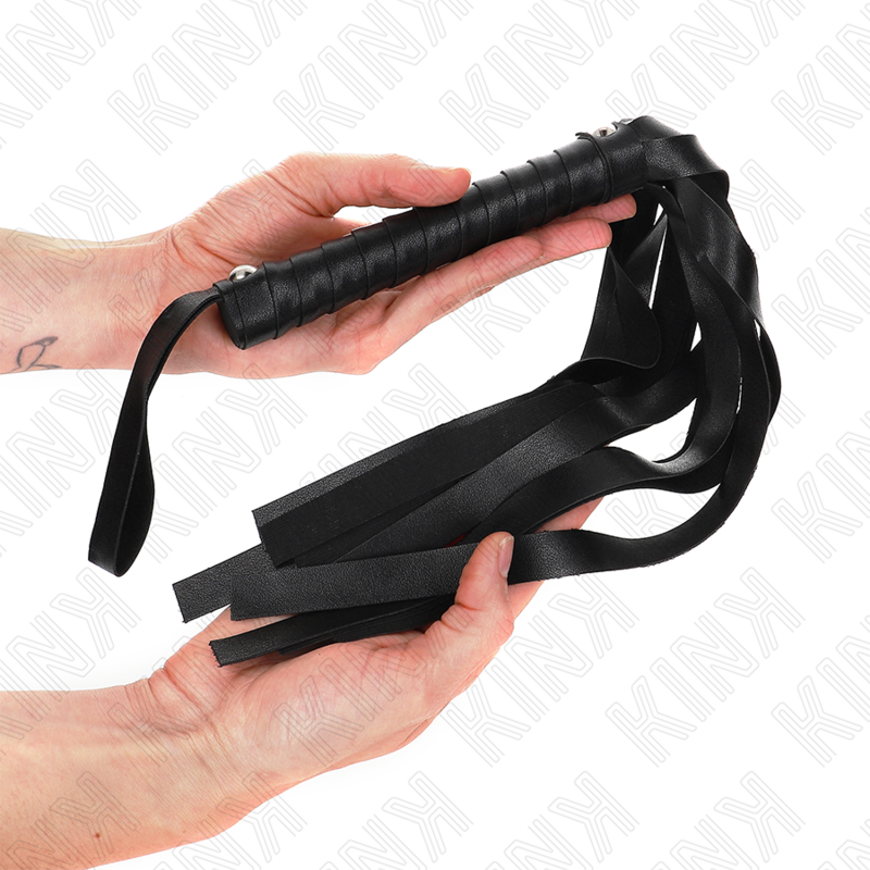 Kink Impact & Touch-Black Wide Tail Whip 48.5 cm-Pelle Ecologica 2 Kink Impact & Touch-Black Wide Tail Whip 48.5 cm-Pelle Ecologica · Accessori BDSM (imaginea 2)