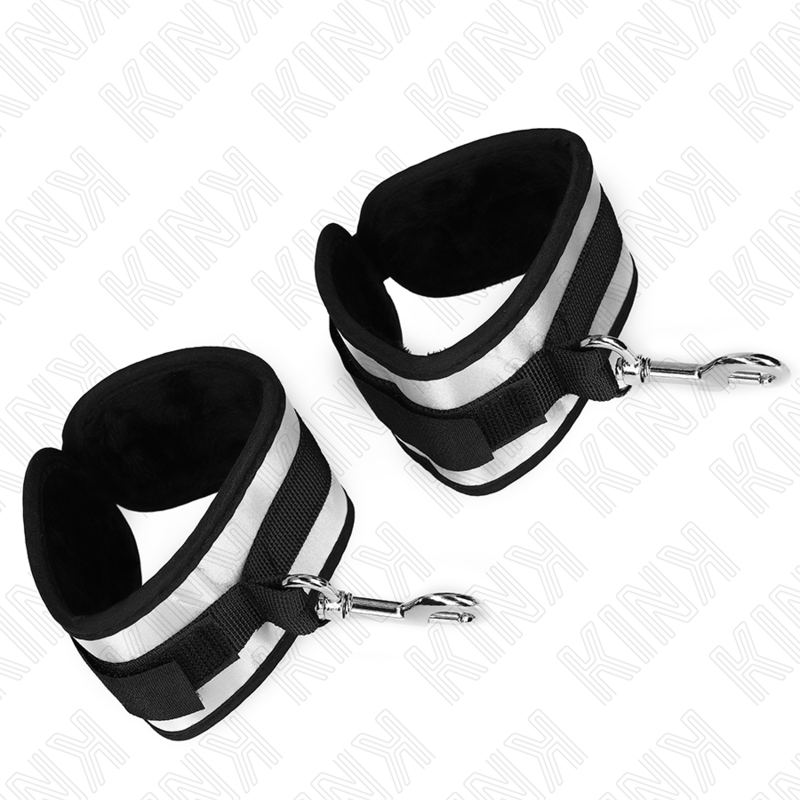 Kink Wrist Restraint-Polsini in neoprene per il polso Grigio 23 X 2 Kink Wrist Restraint-Polsini in neoprene per il polso Grigio 23 X · Bondage & Manette (imaginea 2)