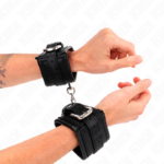Kink Wrist Restraint-Manette a polso con fibbia · Bondage & Manette