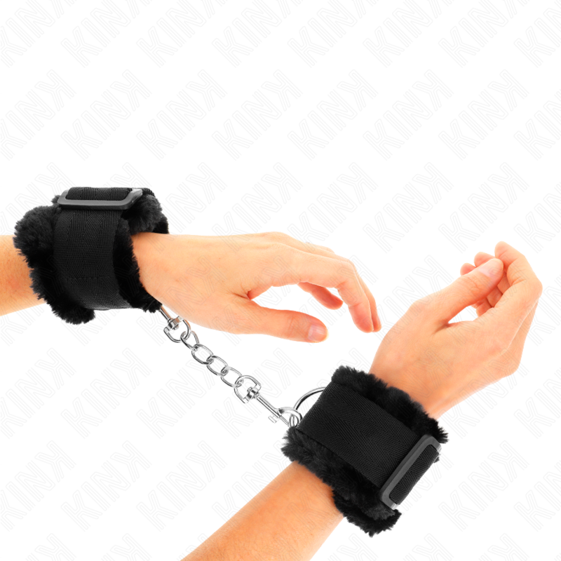 Kink Wrist Restraint-Manette per polsini imbottite con Nero 1 Kink Wrist Restraint-Manette per polsini imbottite con Nero · Bondage & Manette