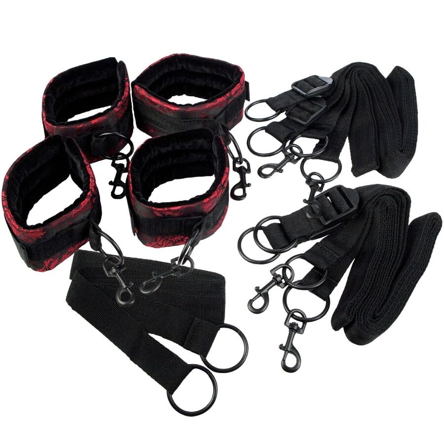 Calexotics-Set di manette scandalo per il bambino · Accessori BDSM