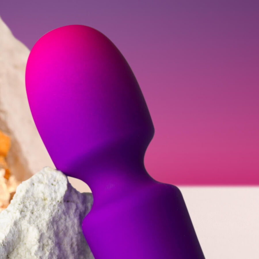 Rocks-off-Glo-girl Vibratore Wand Mini Viola-Silicone, 10 velocità 2 Rocks-off-Glo-girl Vibratore Wand Mini Viola-Silicone, 10 velocità · Vibratori (imaginea 2)