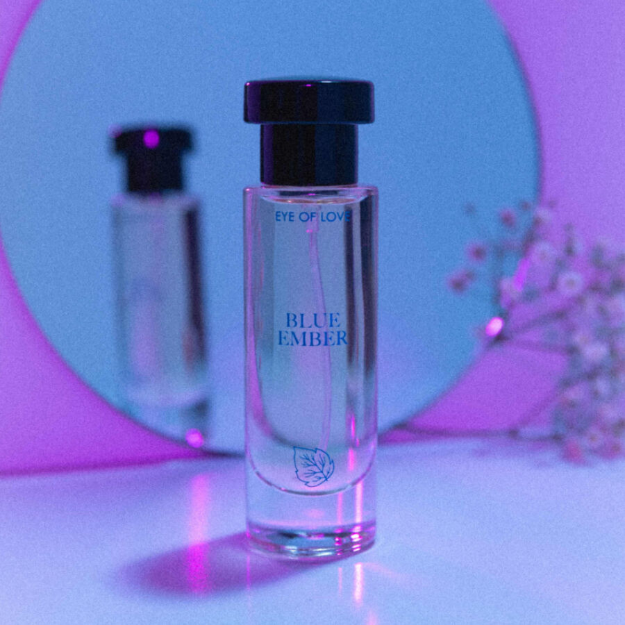 Eye of Love-Bloom Male Indica Profumo Blue Ember 30 ml 2 Eye of Love-Bloom Male Indica Profumo Blue Ember 30 ml · Profumi & Feromoni (imaginea 2)