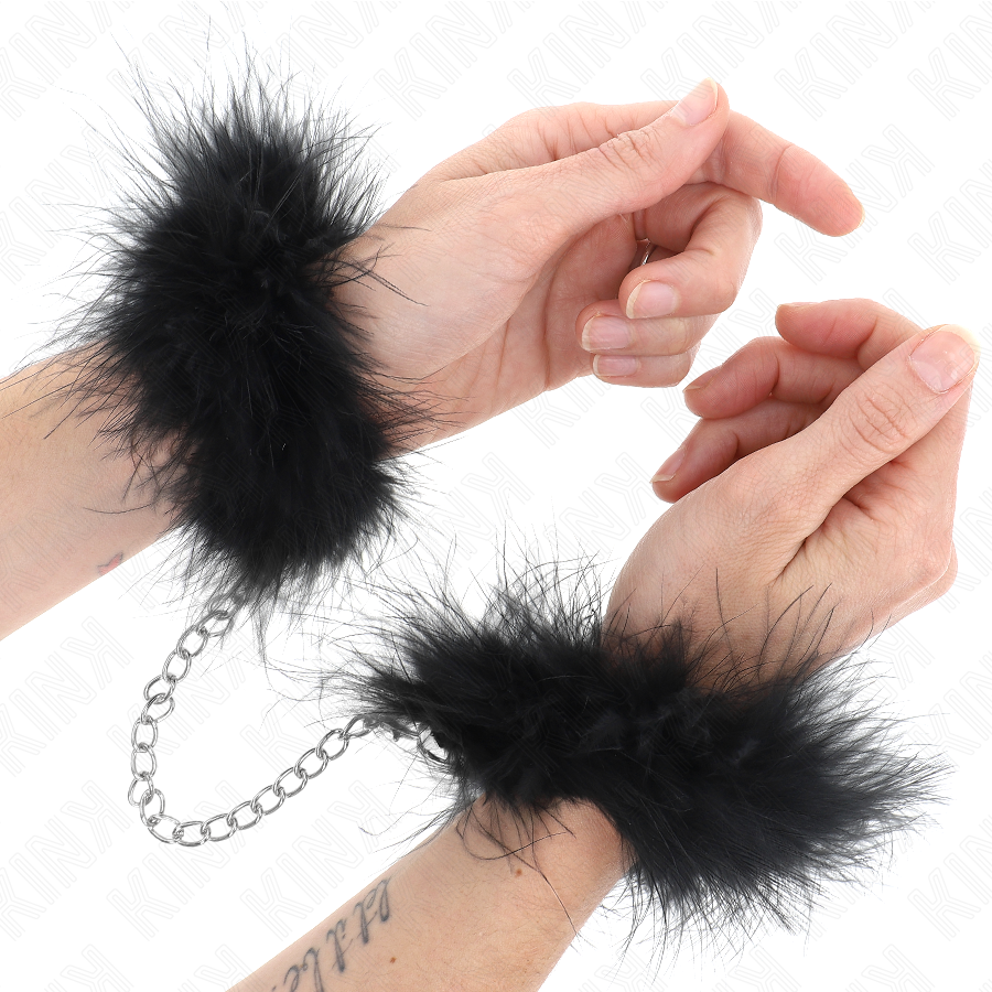 Kink Wrist Restraint-Mini polsini con penna per mani-metallo 1 Kink Wrist Restraint-Mini polsini con penna per mani-metallo · Accessori BDSM
