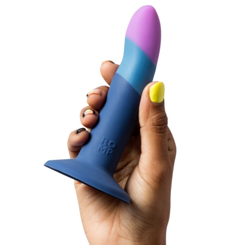 Romp-Piccola Harness con Dildo in Silicone Tricolore 14 cm-Ventosa · Dildo & Stimolatori (imaginea 7)