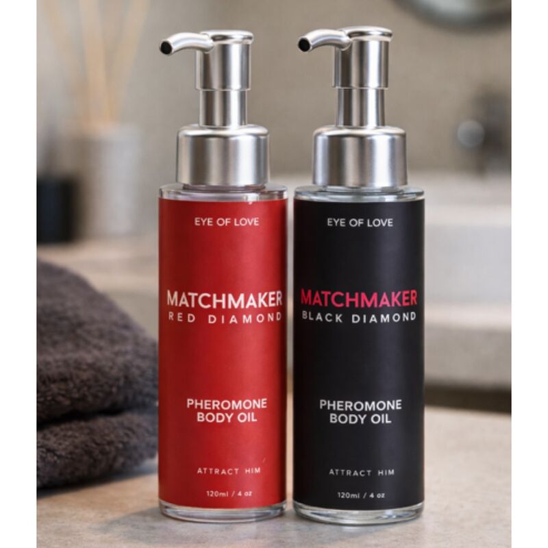 Eye of Love-Black Diamond Olio Corpo con Feromoni 120 ml 2 Eye of Love-Black Diamond Olio Corpo con Feromoni 120 ml · Massaggio erotico (imaginea 2)